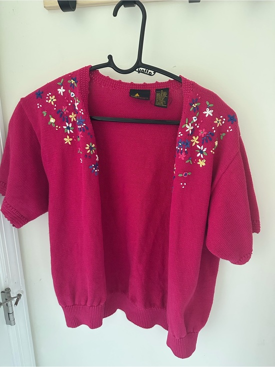 Liz Claiborne Sweaters - Liz Claiborne Hot Pink Embroidered Open-Front Cardigan